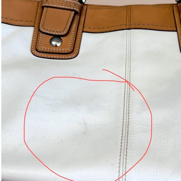 Coach Y2K Leather Soho Tote Shoulder Bag Double Handle Buckled Pleated Ivory Tan - Picture 12 of 14